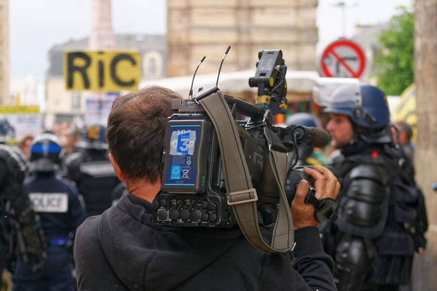 Top 10 Most Stressful and Least Stressful Jobs - Journalists