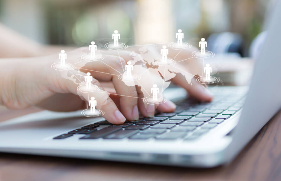 How to Leverage LinkedIn for Lead List Building